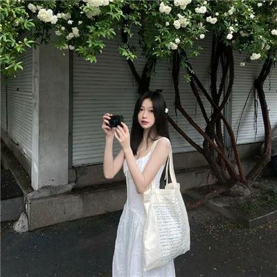 蓝色的七星湖